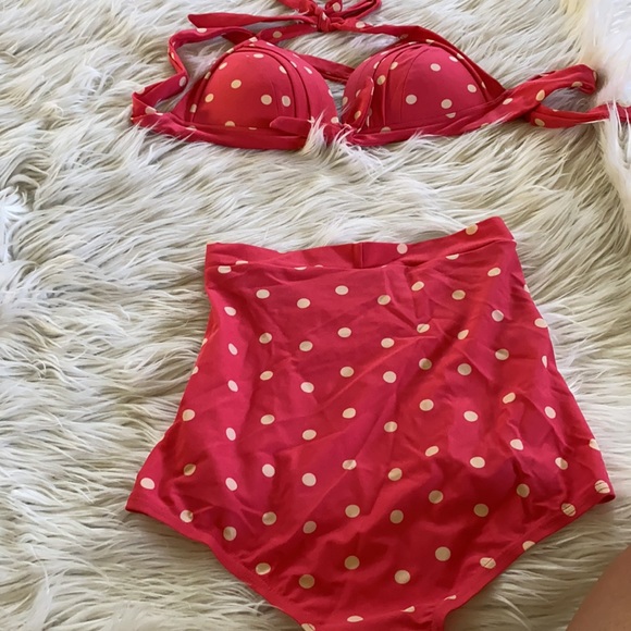 Unique Vintage polkadot Monroe pink bathing suit - Picture 3 of 4